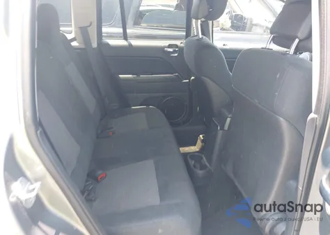 2013 Jeep Compass Sport из США, поврежденный, VIN 1C4NJCBA3DD131139